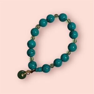 J32 - Green Tiger Eye Charm Bracelet